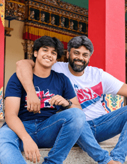 Mr.Ikramulla Farooqhi / Parent of Omair Farooqhi, Class X Navkis Educational Centre, Nelamangala