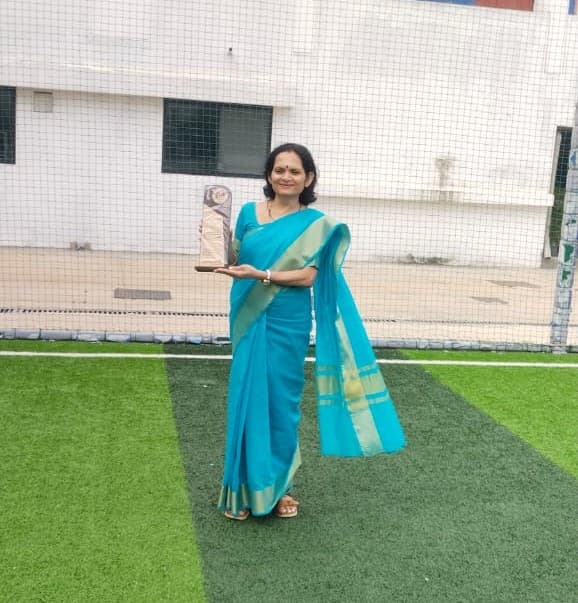 Navkis Kogilu student